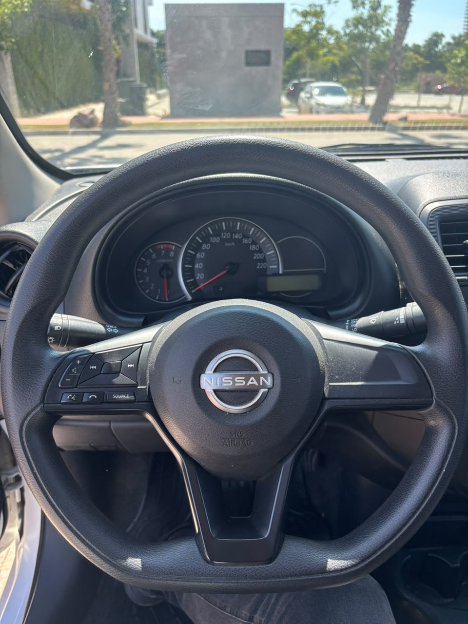 Nissan March Sense 2023 — imagen 9