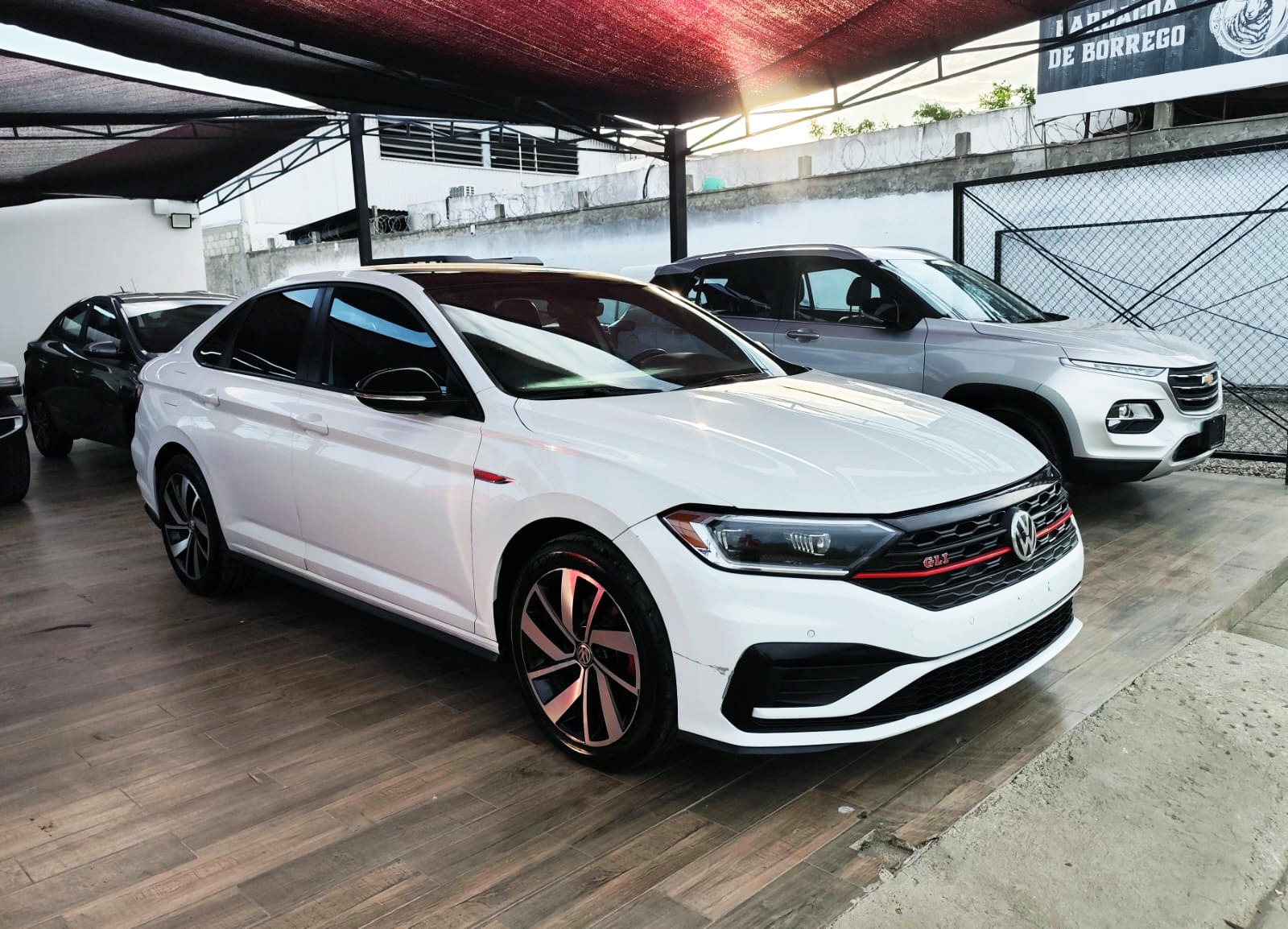 Volkswagen Jetta GLI 2021 — imagen 2