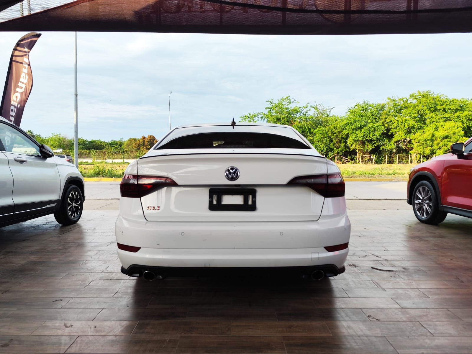 Volkswagen Jetta GLI 2021 — imagen 6