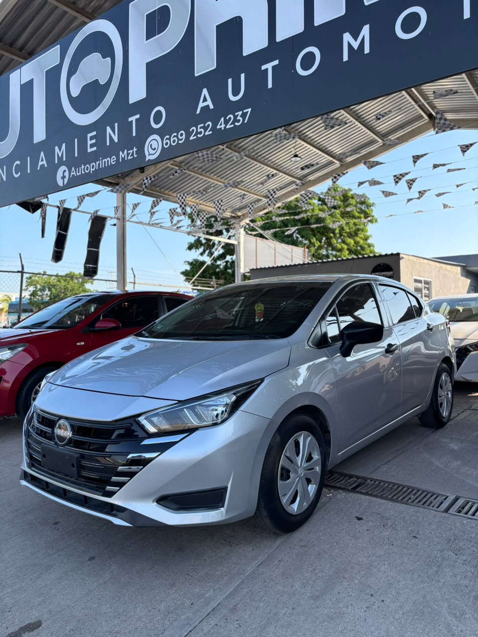 Nissan Versa Sense