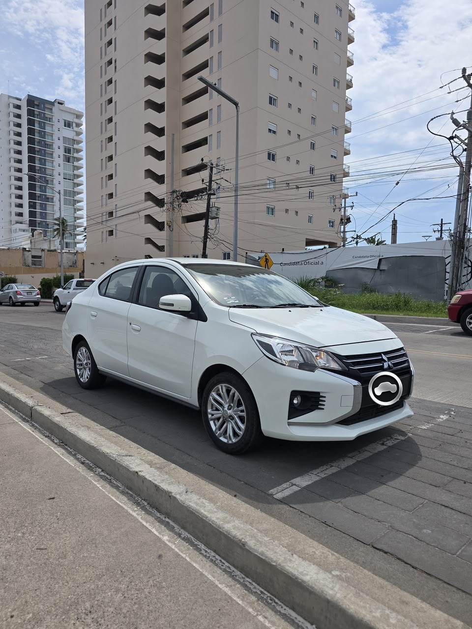 Mitsubishi Mirage G4 GLS 2023 — imagen 2