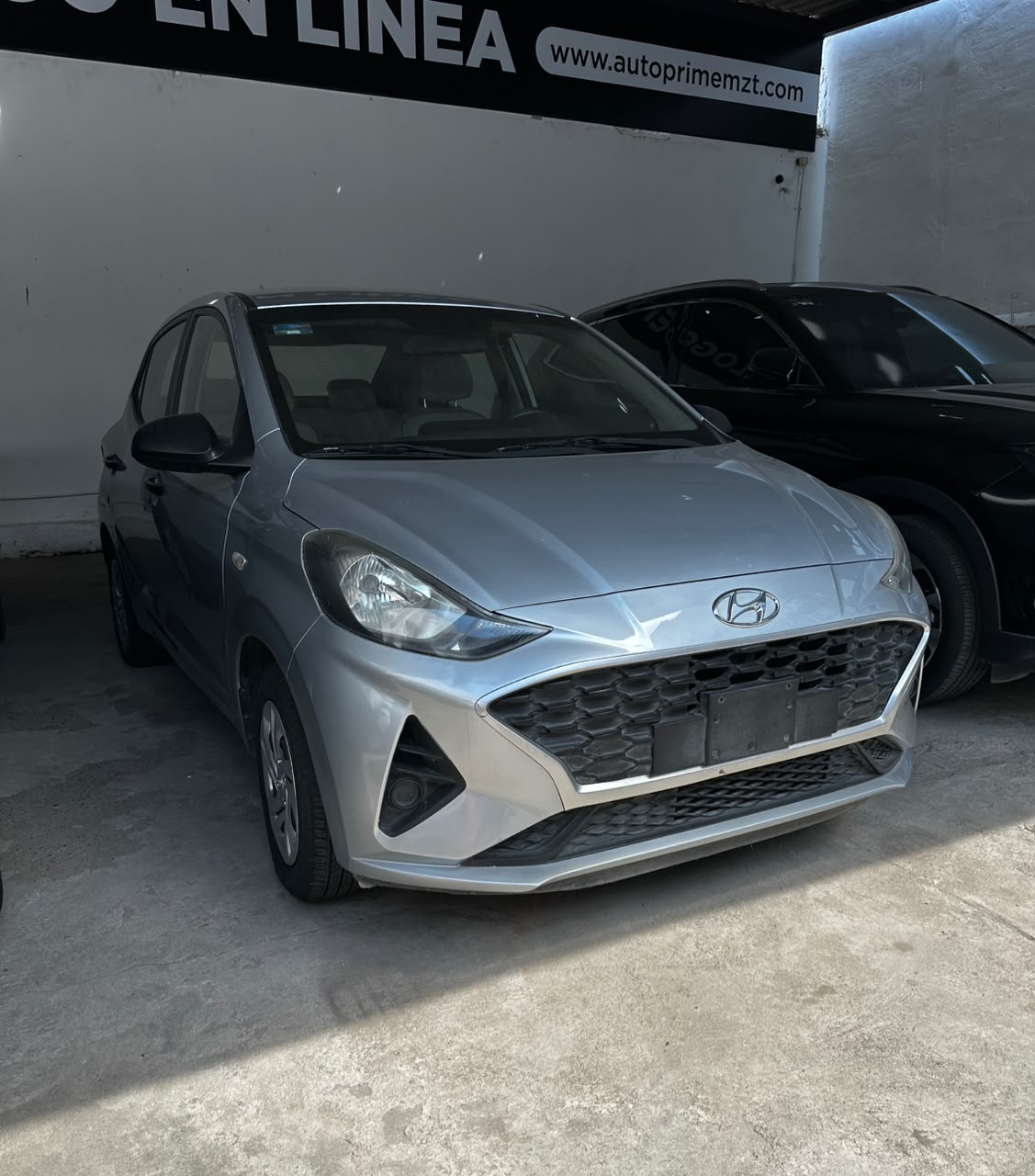 Hyundai Grand i10 GL  2022 — imagen 2