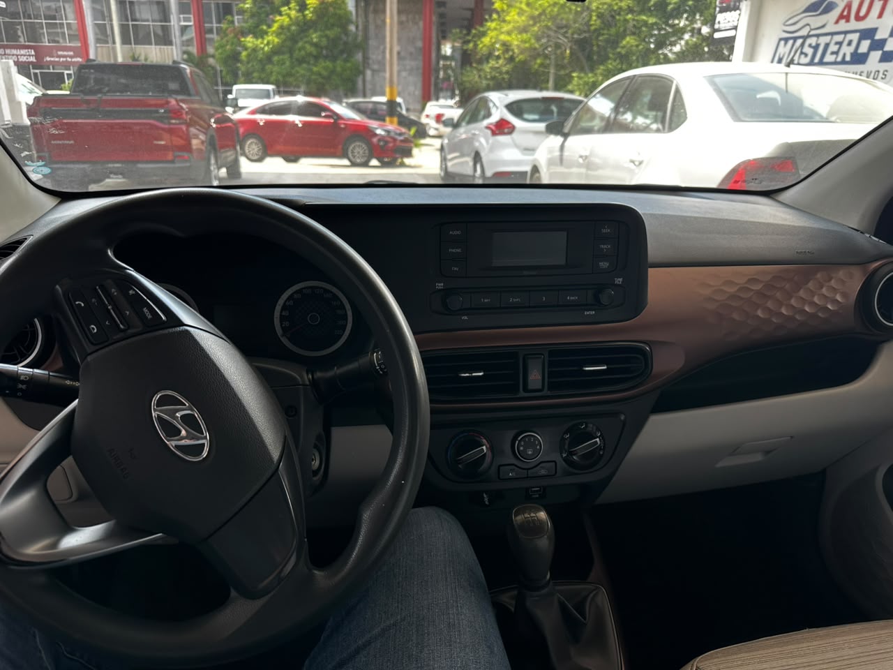 Hyundai Grand i10 GL  2022 — imagen 9