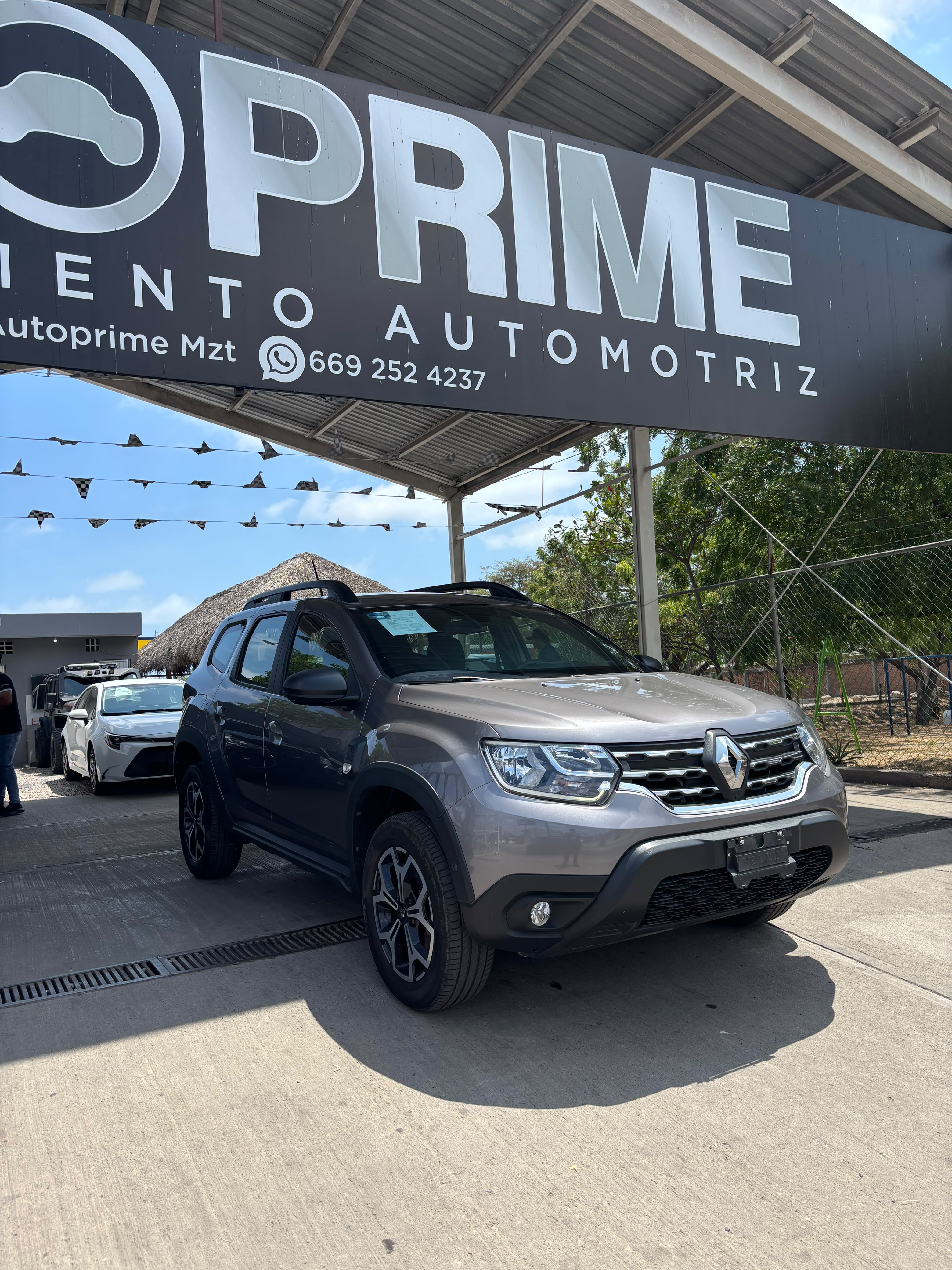 Renault DUSTER ICONIC 2024 — imagen 6
