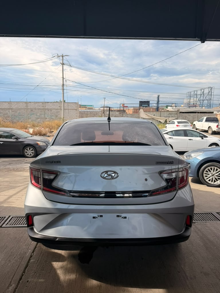 Hyundai GRAND I10 GL 2023 — imagen 8