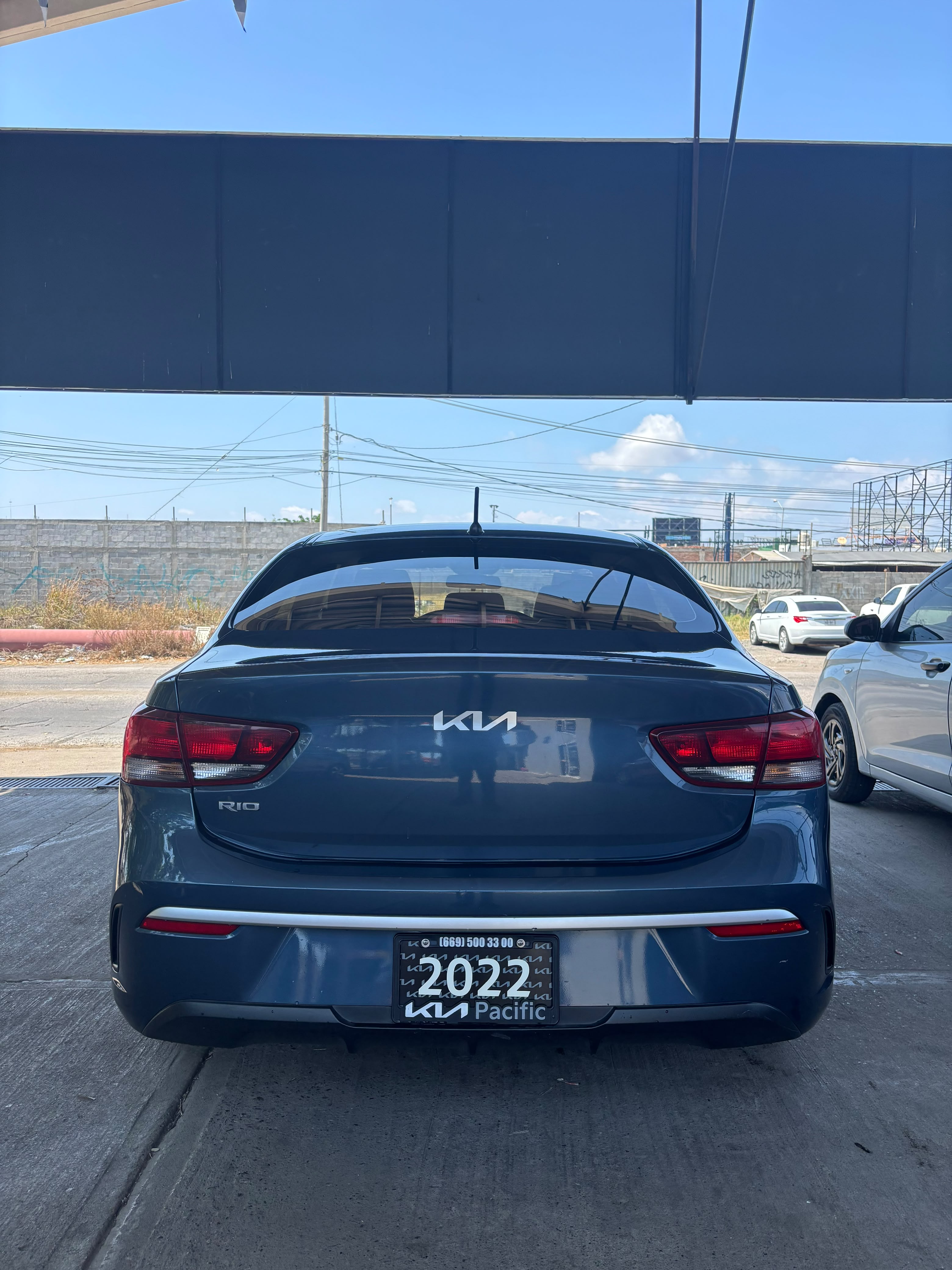 Kia RIO L 2022 — imagen 4