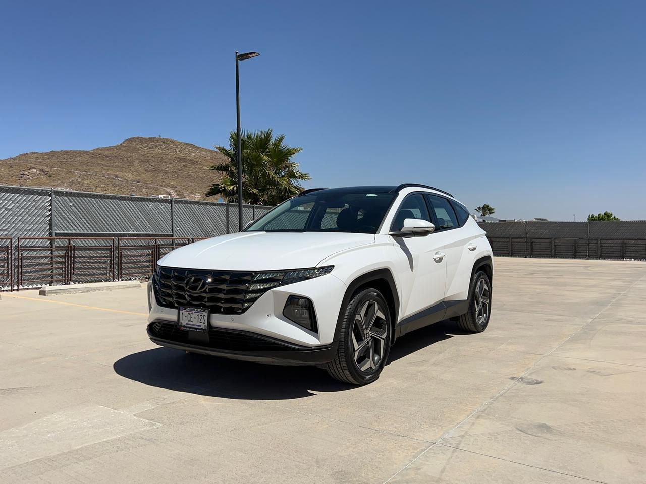 Hyundai TUCSON LIMITED TECH