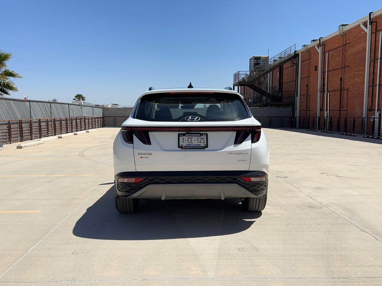 Hyundai TUCSON LIMITED TECH 2023 — imagen 8