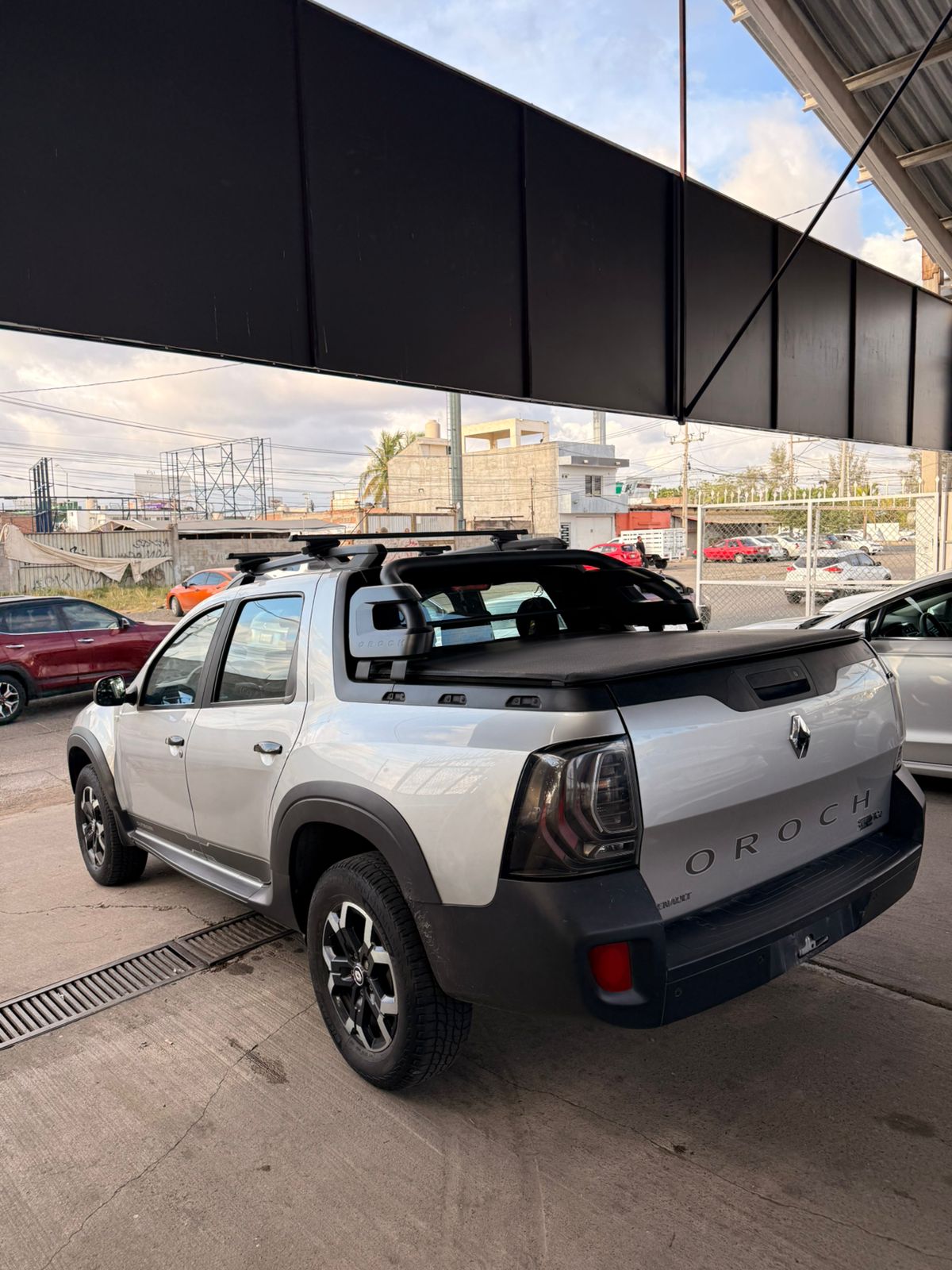 Renault OROCH OUTSIDER 2023
