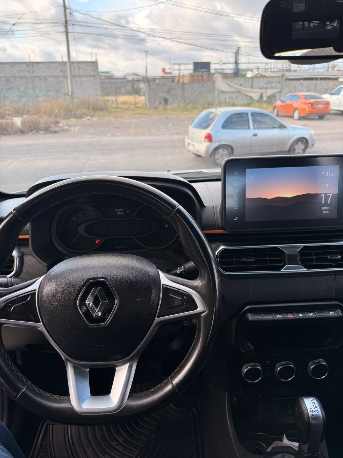 Renault OROCH OUTSIDER 2023 — imagen 7