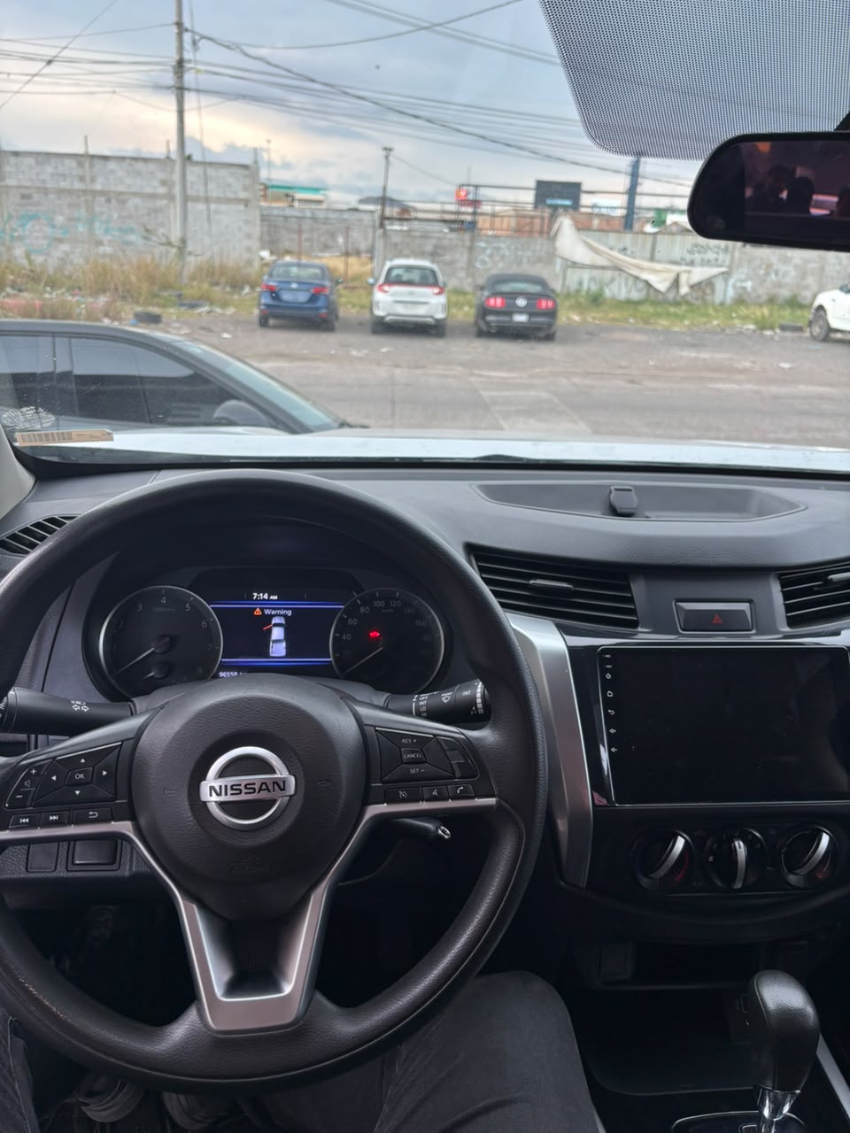 Nissan FRONTIER LE 2022 — imagen 10