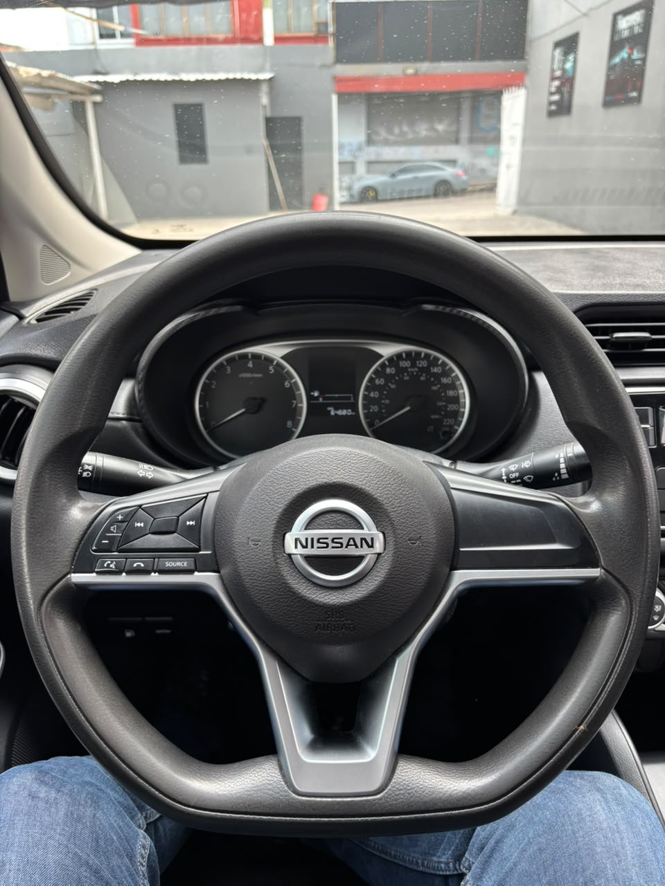 Nissan Versa Sense 2022 — imagen 9